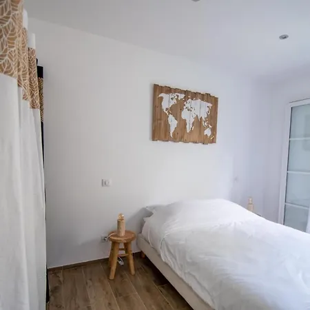 Anastasia Villa Zilia