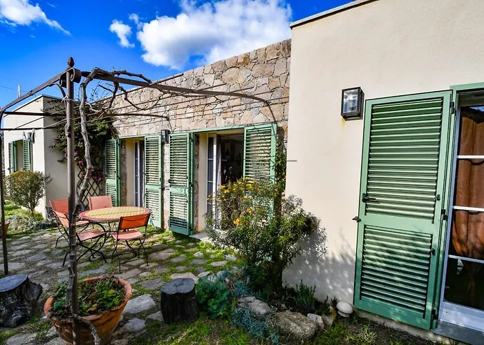 Villa Anna Location De Au Calme En Corse à Proximité De Calvi