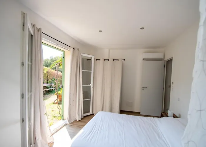 Anna Location De Au Calme En Corse à Proximité De Calvi Villa Zilia